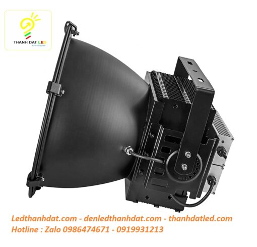 đèn pha led chiếu xa 500w
