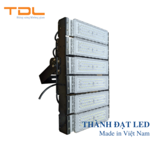 Đèn pha led module 300w sân thể thao