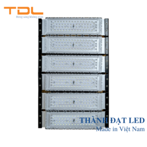 Đèn pha led module 300w sân thể thao