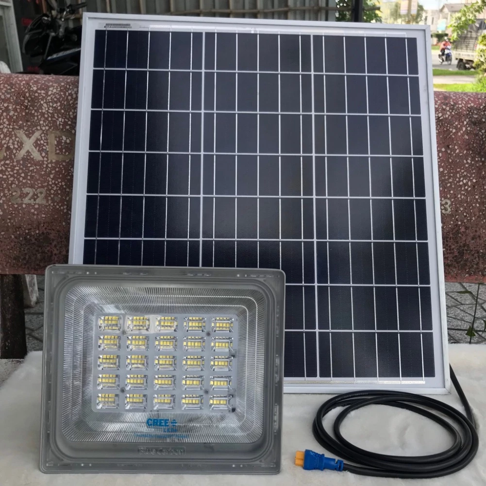 Đèn Năng Lượng Mặt Trời 200w cao cấp Cree (TDL-FCREE200) Thành Đạt Led