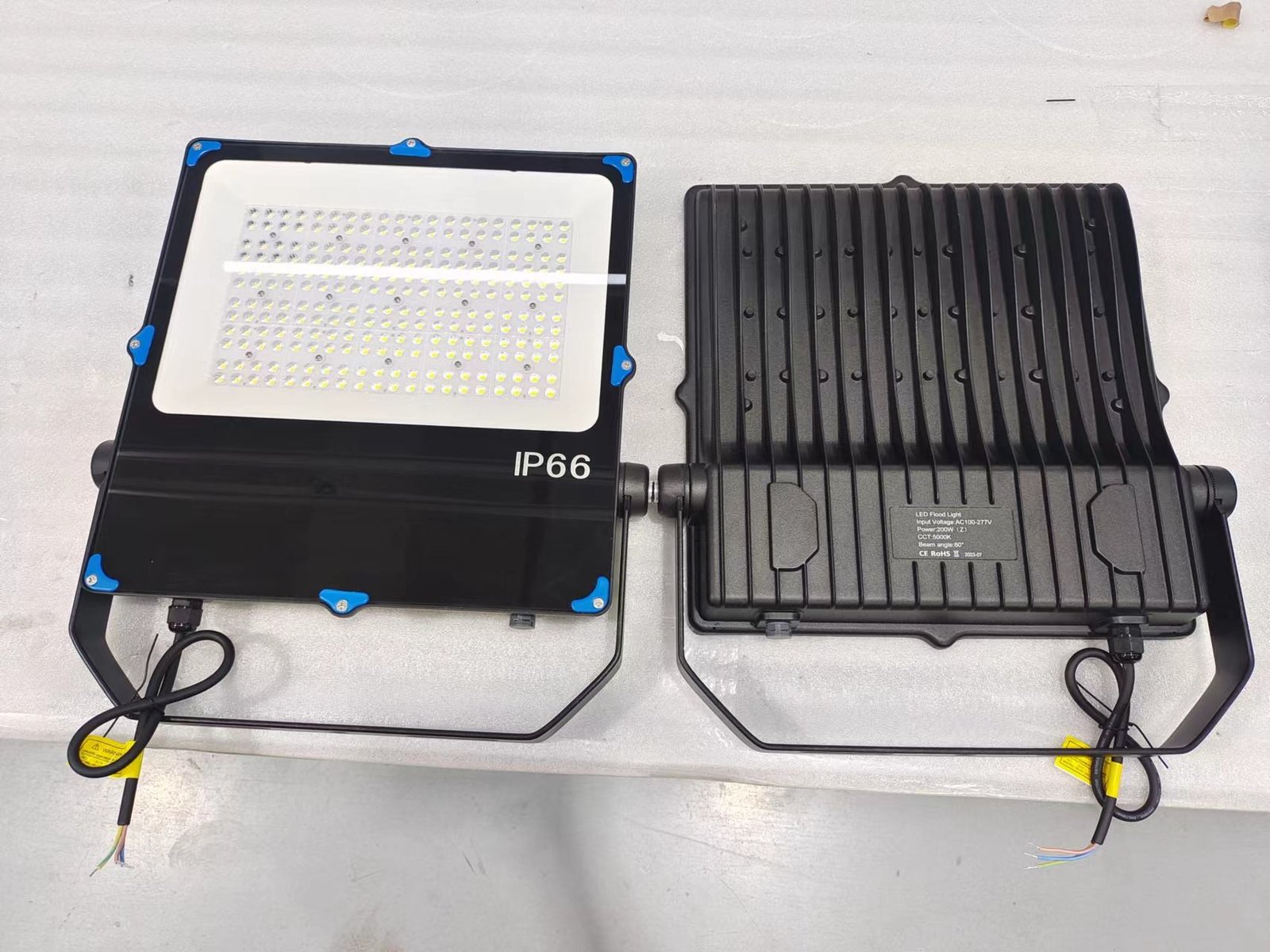 Đèn Pha Philips 150w Cao Cấp 3030 (TDL-YXR) Thành Đạt Led